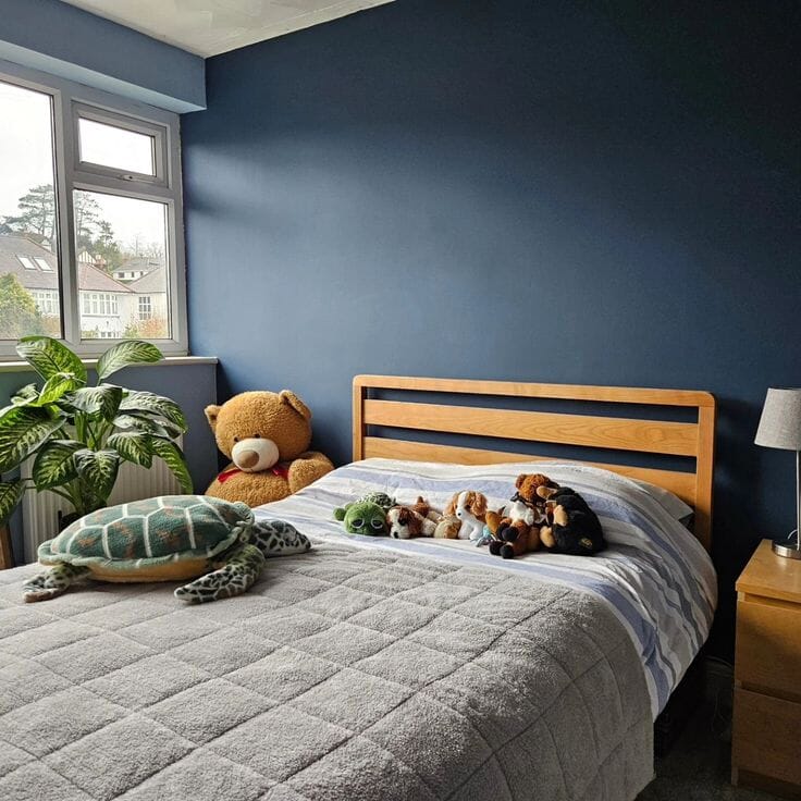 Woodstock Wooden Bed Frame - 4'6 Double - Brown